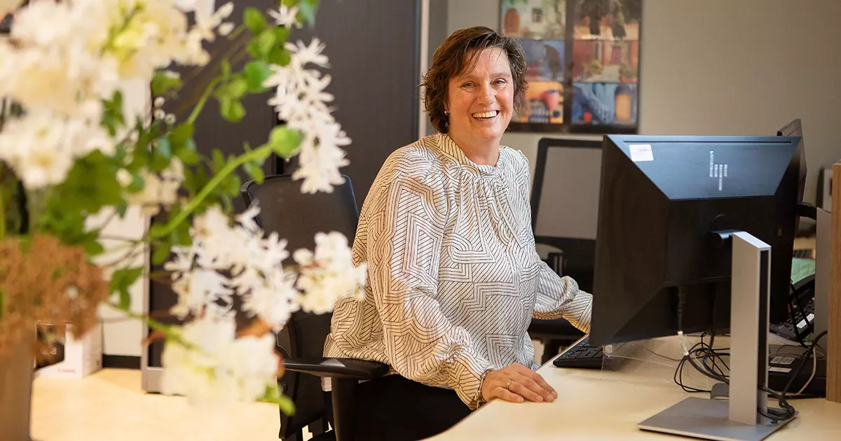 Bianca Geertsema-Wetstein, verzorgende IG en balie-medewerker bij de Amstelring transferafdeling in Amsterdam